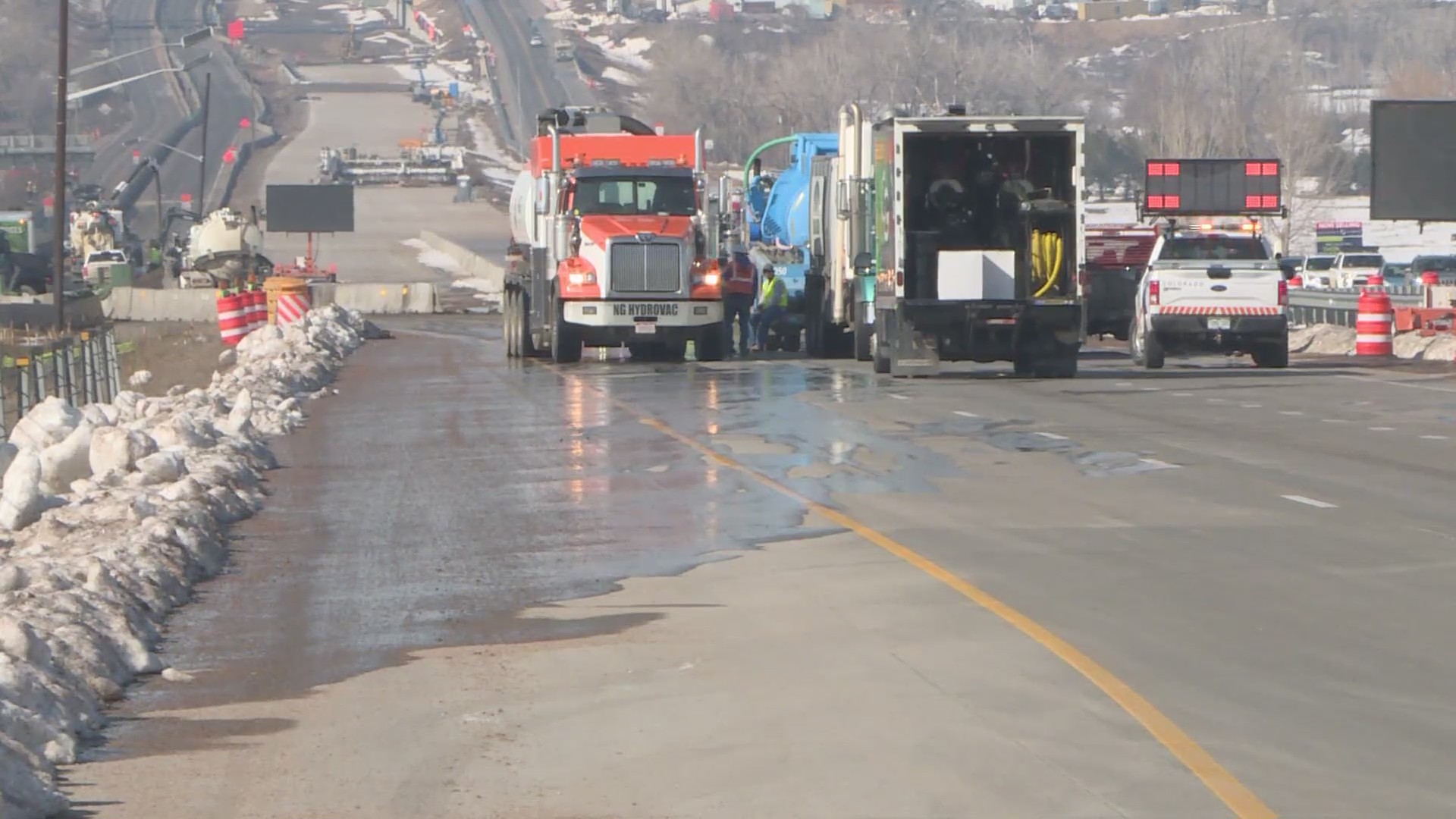 Massive Fuel Spill Causes I-25 Closure In Both Directions – News ...